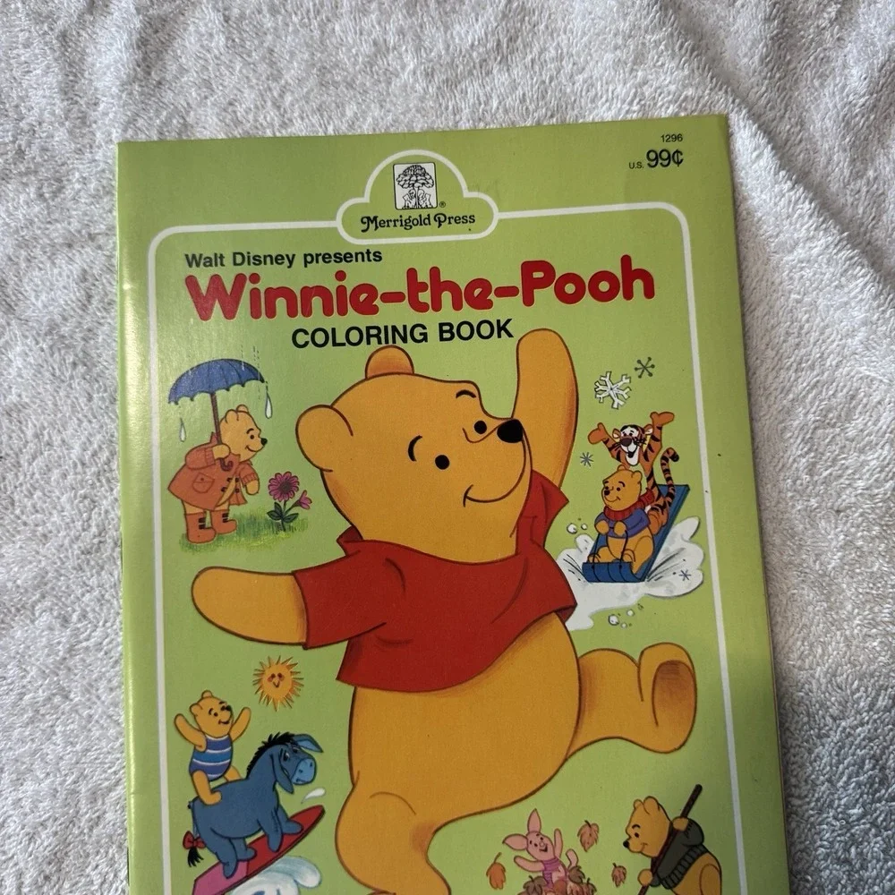 Vintage 1978 Walt Disney Winnie the Pooh Coloring Book Merrigold Press Unused